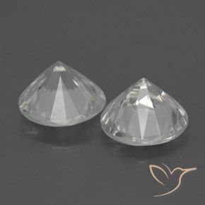 Zircon Gemstones in 7 mm (calibrated) Size for Sale, Zircon Stones in White Color