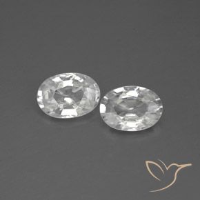 2 pezzi Zircone taglio ovale abbinati di dimensioni 7,3 x 5,2mm, peso 2,34 ct totali / media. 1,17 ct ciascuno, Bianco in purezza VVS, pietra preziosa naturale , durezza Mohs 6,5 - 7,5 adatto per gioielli da indossare ogni giorno, Pietra zodiacale Toro, Photo A