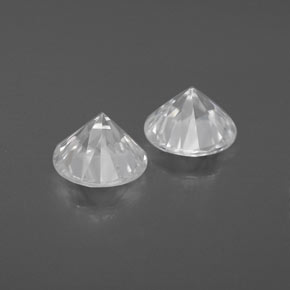 Zircon Gemstones in 6 mm (calibrated) Size for Sale, Zircon Stones in White Color