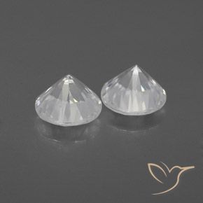 Zircon Gemstones in 6 mm (calibrated) Size for Sale, Zircon Stones in White Color