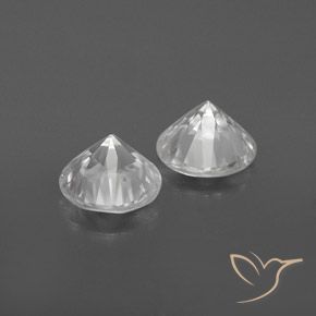 Zircon Gemstones in 6 mm (calibrated) Size for Sale, Zircon Stones in White Color