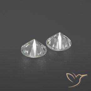 Zircon Gemstones in 6 mm (calibrated) Size for Sale, Zircon Stones in White Color