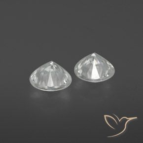 Zircon Gemstones in 6 mm (calibrated) Size for Sale, Zircon Stones in White Color