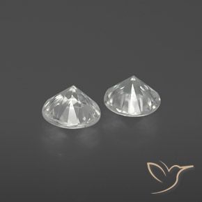 Zircon Gemstones in 6 mm (calibrated) Size for Sale, Zircon Stones in White Color