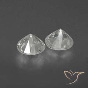 Zircon Gemstones in 6 mm (calibrated) Size for Sale, Zircon Stones in White Color