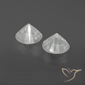 Zircon Gemstones in 6 mm (calibrated) Size for Sale, Zircon Stones in White Color
