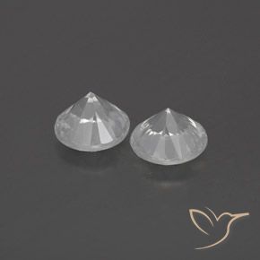 Zircon Gemstones in 5.5 mm (calibrated) Size for Sale, Zircon Stones in White Color