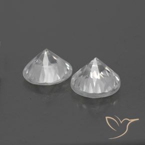 Zircon Gemstones in 6 mm (calibrated) Size for Sale, Zircon Stones in White Color