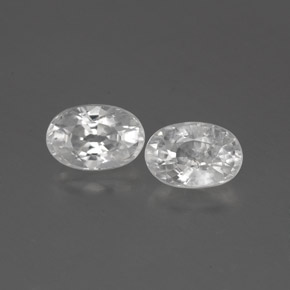 Blanco Circón Gema - 0.8ct Forma ovalada (ID: 360978)