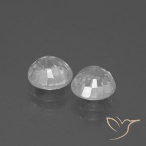Zircon Gemstones in 7 mm (calibrated) Size for Sale, Zircon Stones in White Color