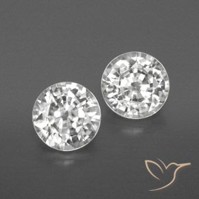 3.59 ct White Zircon, 6.7 mm Round Cut From Cambodia, Photo A