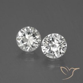 Circón blanco de 2,49 quilates, corte de diamante de 6,4 mm de Camboya, Photo A