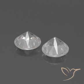 Zircon Gemstones in 7.5 mm (calibrated) Size for Sale, Zircon Stones in White Color