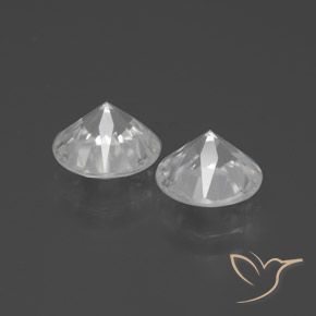 Zircon Gemstones in 7 mm (calibrated) Size for Sale, Zircon Stones in White Color