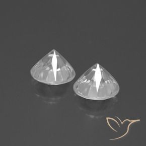 Zircon Gemstones in 7.5 mm (calibrated) Size for Sale, Zircon Stones in White Color