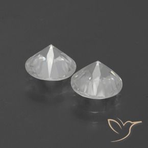 Zircon Gemstones in 7 mm (calibrated) Size for Sale, Zircon Stones in White Color