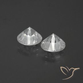 Zircon Gemstones in 7 mm (calibrated) Size for Sale, Zircon Stones in White Color