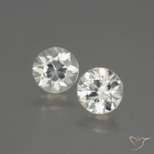 4.32ctw Natural Warm White Zircon, Round, VVS-VS