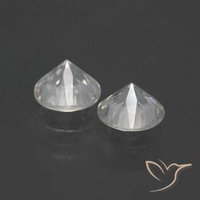 Zircon Gemstones in 6.5 mm (calibrated) Size for Sale, Zircon Stones in Warm White Color