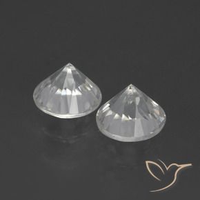 Zircon Gemstones in 6.5 mm (calibrated) Size for Sale, Zircon Stones in Warm White Color