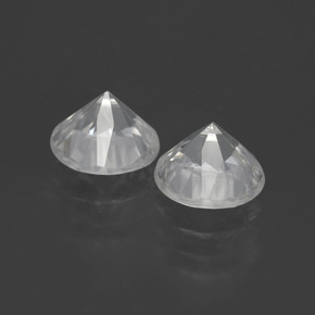 Zircon Gemstones in 6.5 mm (calibrated) Size for Sale, Zircon Stones in Warm White Color