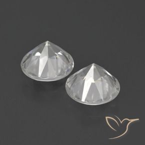 Zircon Gemstones in 7.5 mm (calibrated) Size for Sale, Zircon Stones in White Color
