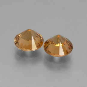 Zircon Gemstones in 7 mm (calibrated) Size for Sale, Zircon Stones in Medium Orange Color