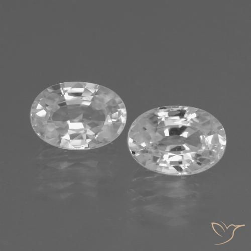 2,61 ct weißer Zirkon, 7 x 5 mm Ovalschliff aus Kambodscha, Photo A