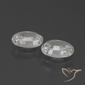 Zircon Gemstones in 7 x 5 mm (calibrated) Size for Sale, Zircon Stones in Warm White Color