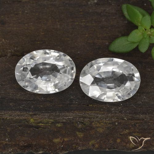2.30ctw Natural White Zircon, Oval, VVS-VS