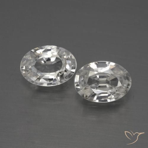 2,12 ct weißer Zirkon, 7 x 5,1 mm Ovalschliff aus Kambodscha, Photo A