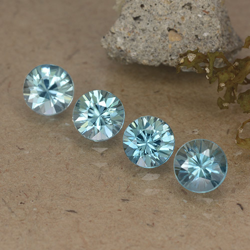 Light Greenish Blue Zirkon Edelstein - 0.5ct Diamanten-Schliff (ID: 484637)