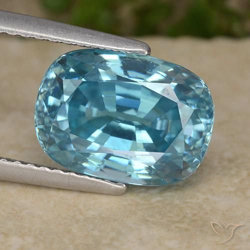 6,38 ct blauer Zirkon, 10,9 x 7,9 mm Ovalschliff aus Kambodscha, Photo A
