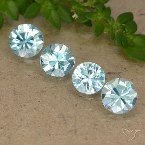 2.13ctw Natural Light Blue Zircon, Round, VS