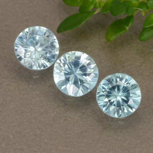 Light Blue Zircon Gem - 0.4ct Diamond-Cut (ID: 489907)