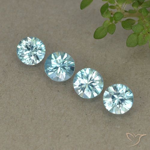 Light Blue Zircon Gem - 0.5ct Diamond-Cut (ID: 498223)