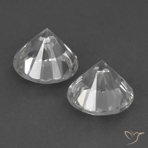 Zircon Gemstones in 7 mm (calibrated) Size for Sale, Zircon Stones in White Color