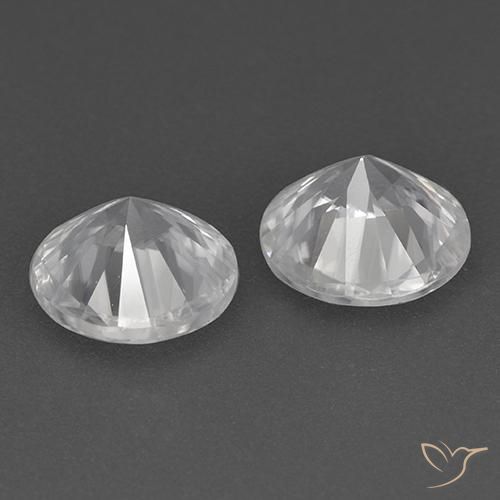 Zircon Gemstones in 7 mm (calibrated) Size for Sale, Zircon Stones in White Color