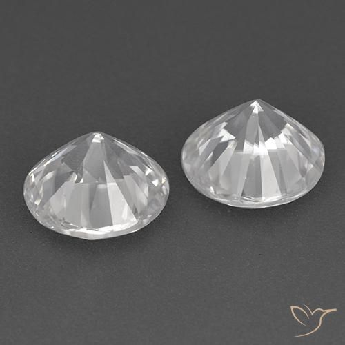 Zircon Gemstones in 7 mm (calibrated) Size for Sale, Zircon Stones in White Color