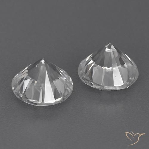 Zircon Gemstones in 7 mm (calibrated) Size for Sale, Zircon Stones in White Color