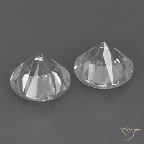 Zircon Gemstones in 7 mm (calibrated) Size for Sale, Zircon Stones in White Color