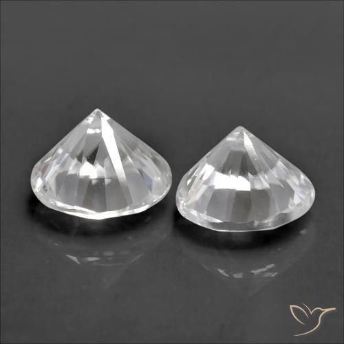 Zircon Gemstones in 6 mm (calibrated) Size for Sale, Zircon Stones in White Color