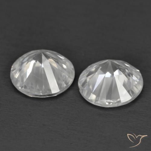Zircon Gemstones in 6 mm (calibrated) Size for Sale, Zircon Stones in White Color