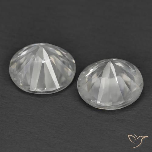 Zircon Gemstones in 6 mm (calibrated) Size for Sale, Zircon Stones in White Color