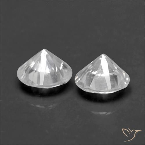 Zircon Gemstones in 5 mm (calibrated) Size for Sale, Zircon Stones in White Color