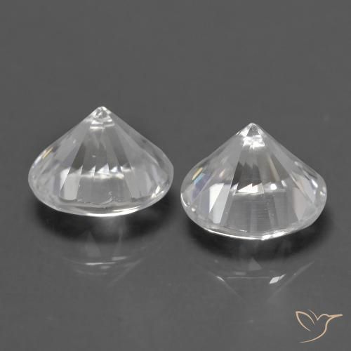 Zircon Gemstones in 5 mm (calibrated) Size for Sale, Zircon Stones in White Color