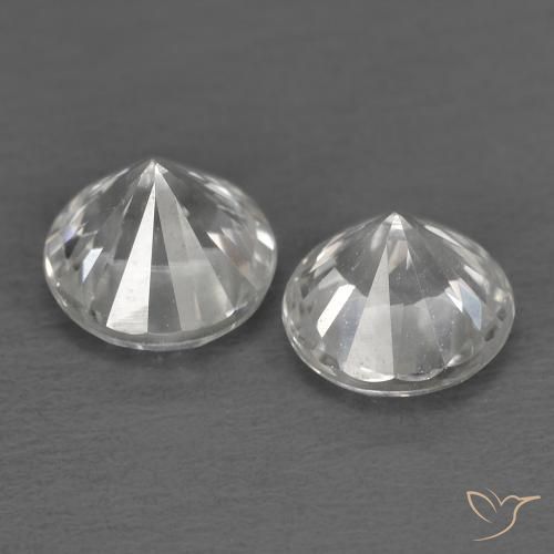 Zircon Gemstones in 5 mm (calibrated) Size for Sale, Zircon Stones in White Color