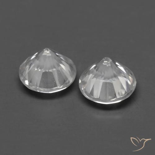 Zircon Gemstones in 5 mm (calibrated) Size for Sale, Zircon Stones in White Color