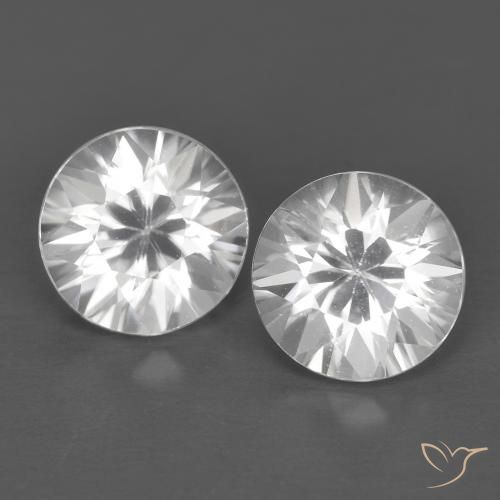 Par de Circón Circular a juego de 6mm - Peso 2,63 ct en total / promedio. 1,32 ct cada uno, color Blanco en claridad vvs-vs, piedra preciosa natural , dureza de Mohs 6.5 - 7.5 Adecuado para joyas de uso diario, Piedra natal de diciembre, Photo A