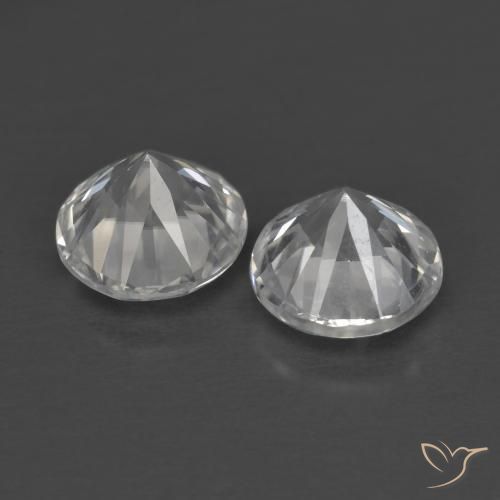 Zircon Gemstones in 6 mm (calibrated) Size for Sale, Zircon Stones in White Color